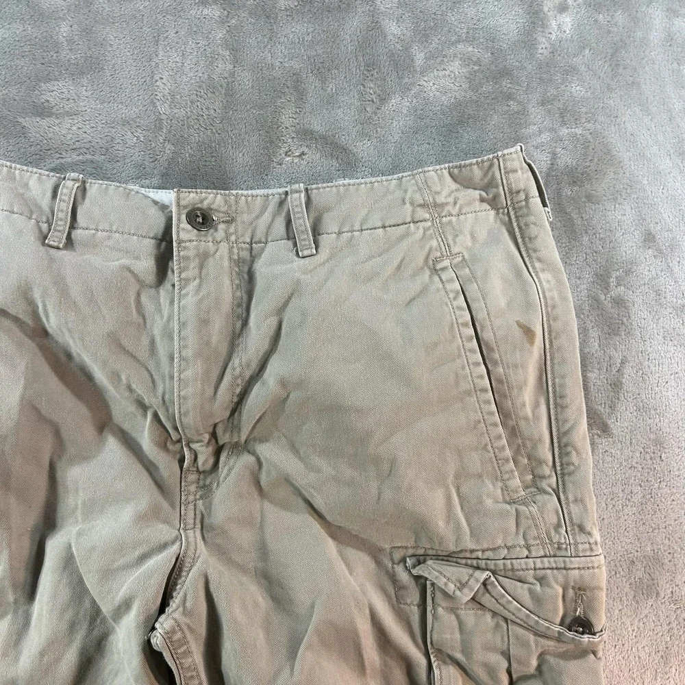 Levi's Cargo Shorts Mens 33 Beige Canvas Relaxed Utility Pockets Summer